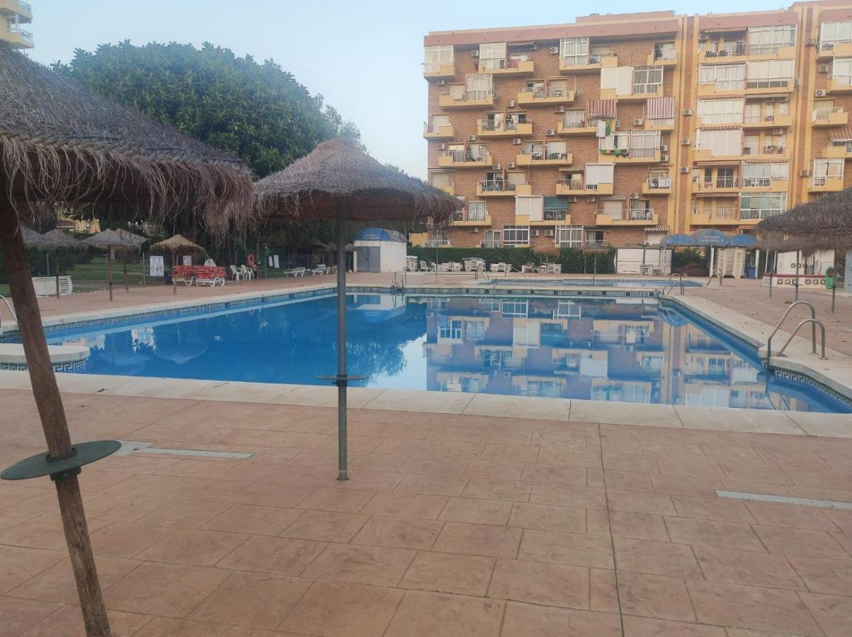 Grace Pool Apartment Беналмадена Екстериор снимка